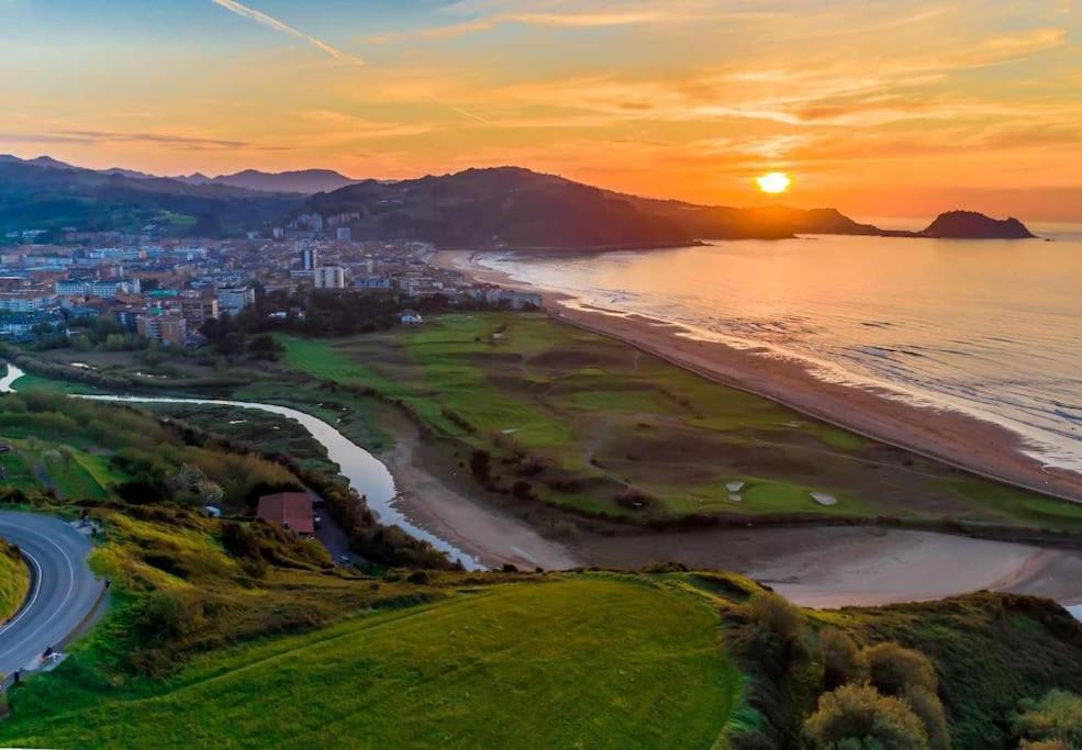 Appartamento Piso En Zarauz Centro A 100M De La Playa Esterno foto